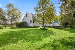 41 Brush Ln, Greenlawn, NY 11740 - Photo 19