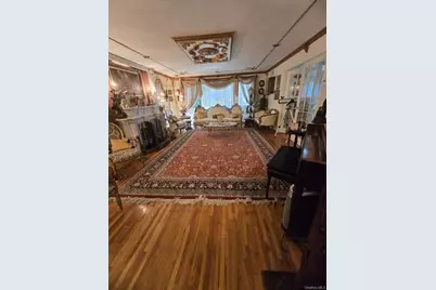 542 Hemlock Drive, Cedarhurst, NY 11516 - Photo 3