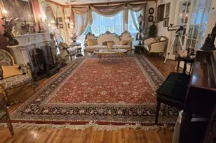 542 Hemlock Dr, Cedarhurst, NY 11516 - Photo 3