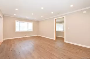 119 Sheridan Ave, Williston Park, NY 11596 - Photo 19