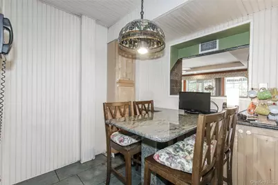 548 E State Street, Long Beach, NY 11561 - Photo 11