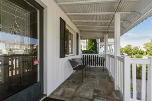 548 E State St, Long Beach, NY 11561 - Photo 3