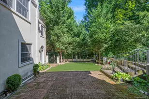 87 Arleigh Rd, Great Neck, NY 11021 - Photo 35