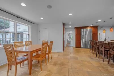 87 Arleigh Road, Great Neck, NY 11021 - Photo 15