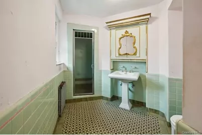 29-37 168 Street, Flushing, NY 11358 - Photo 31