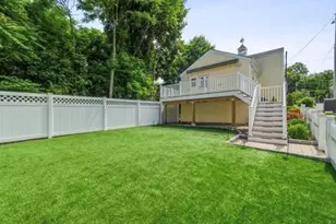 98 Albany St, Poughkeepsie, NY 12601 - Photo 13