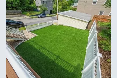 98 Albany Street, Poughkeepsie, NY 12601 - Photo 11