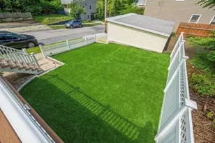 98 Albany St, Poughkeepsie, NY 12601 - Photo 11