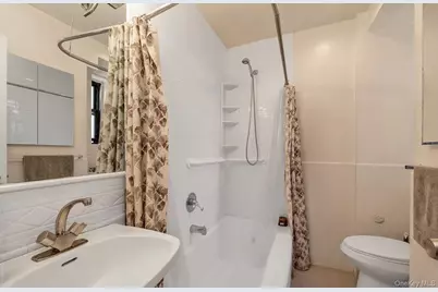 150-10 71st Avenue #5H, Kew Gardens, NY 11367 - Photo 13