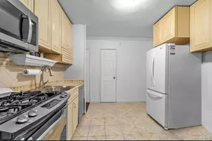 150-10 71st Ave, Kew Gardens, NY 11367 - Photo 11