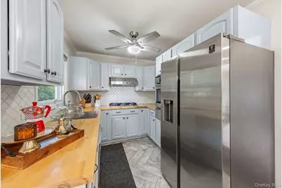 239 Millington Road, Cortlandt Manor, NY 10567 - Photo 11