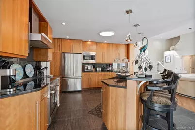 9 Peacock Path, East Quogue, NY 11942 - Photo 9