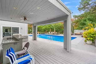 9 Peacock Path, East Quogue, NY 11942 - Photo 29