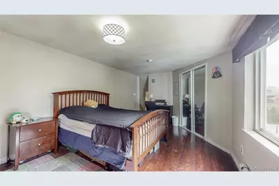 62 Summit Street, Hicksville, NY 11801 - Photo 15