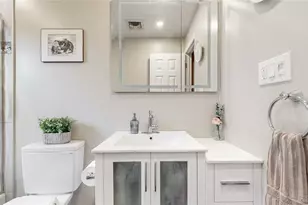 62 Summit St, Hicksville, NY 11801 - Photo 13