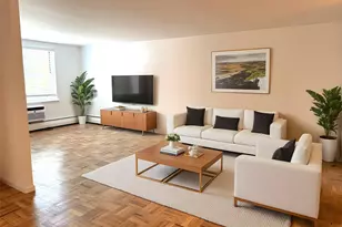 40 Daley Pl, Lynbrook, NY 11563 - Photo 11