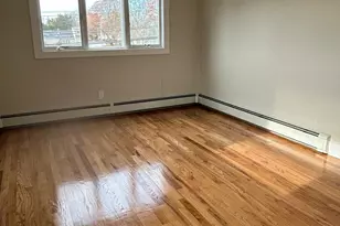 27 Taca Blvd, Deer Park, NY 11729 - Photo 11