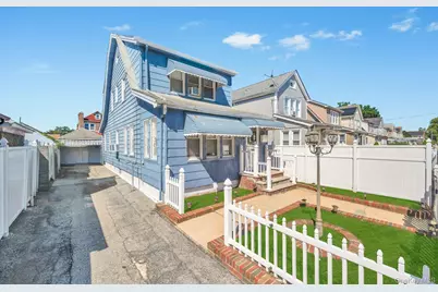 11984 178th Place, Jamaica, NY 11434 - Photo 5