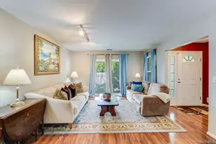 71 Biltmore Cir, Huntington Station, NY 11746 - Photo 11