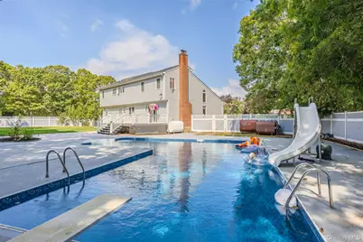 12 Deer Path, Shirley, NY 11967 - Photo 23