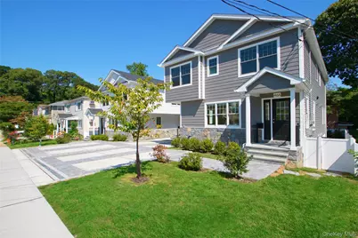 46 N Linwood Road N #A and B, Port Washington, NY 11050 - Photo 3