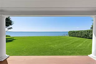 2100 Park Ave, Mattituck, NY 11952 - Photo 5