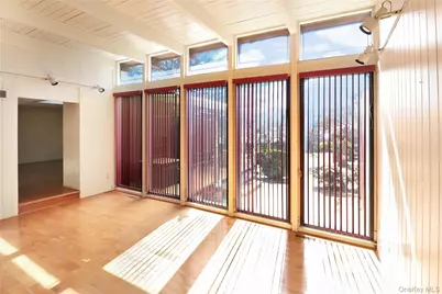 11 Valley View Road, Great Neck, NY 11021 - Photo 13