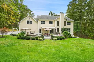 19 Ledgewood Ln, South Salem, NY 10590 - Photo 25