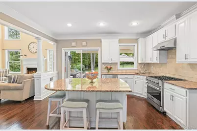 19 Ledgewood Lane, South Salem, NY 10590 - Photo 7