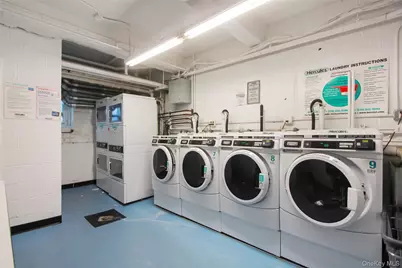 30 N Broadway #4C, White Plains, NY 10601 - Photo 11