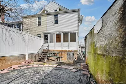 449 Revere Avenue, Bronx, NY 10465 - Photo 3