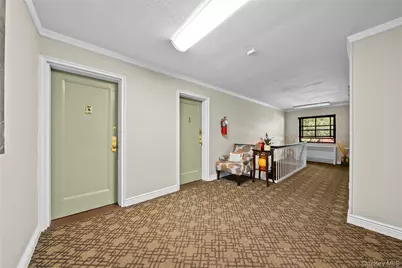 1195 East Broadway #L23, Hewlett, NY 11557 - Photo 21