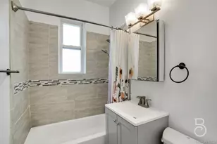 37-09 20th Rd, Astoria, NY 11105 - Photo 5