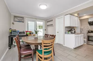 133-18 Centreville St, Ozone Park, NY 11417 - Photo 3