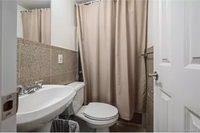 140 Woodside Avenue, West Harrison, NY 10604 - Photo 7