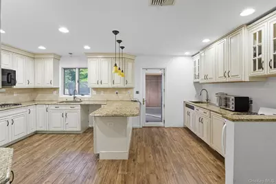 35 Depalma Drive, Highland Mills, NY 10930 - Photo 17