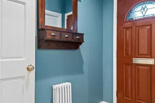 89-21 Aubrey Ave, Glendale, NY 11385 - Photo 13