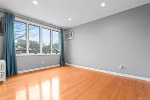 89-21 Aubrey Ave, Glendale, NY 11385 - Photo 25