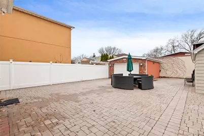 8921 Aubrey Avenue, Glendale, NY 11385 - Photo 11