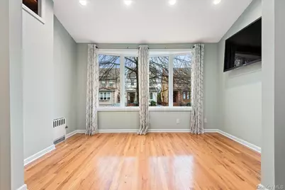 8921 Aubrey Avenue, Glendale, NY 11385 - Photo 33