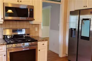 28 Carley Ave, Huntington, NY 11743 - Photo 7