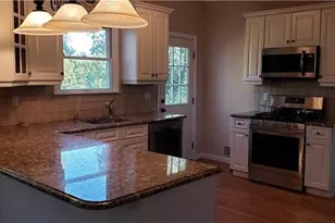 28 Carley Ave, Huntington, NY 11743 - Photo 5