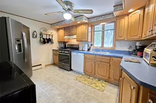 8 Corvette Rd, Selden, NY 11784 - Photo 7