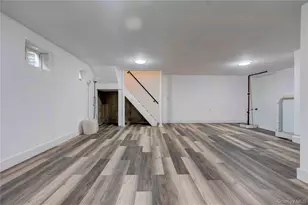 1056 E 215th St, Bronx, NY 10469 - Photo 23