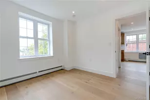 1056 E 215th St, Bronx, NY 10469 - Photo 35