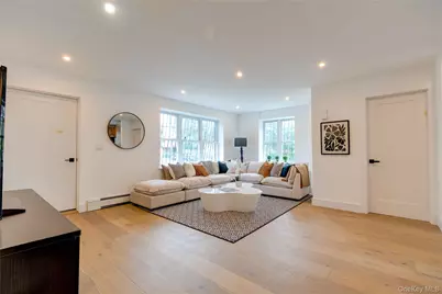 1056 E 215th Street, Bronx, NY 10469 - Photo 3