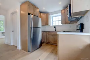 1056 E 215th St, Bronx, NY 10469 - Photo 29