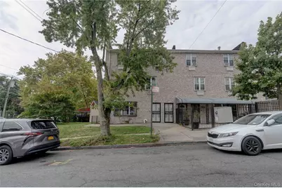 1056 E 215th Street, Bronx, NY 10469 - Photo 41
