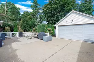 205 Schenck Ave, Westbury, NY 11590 - Photo 13