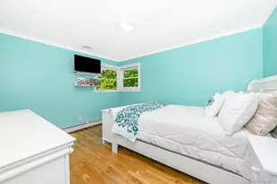 3663 Roanoke St, Seaford, NY 11783 - Photo 17